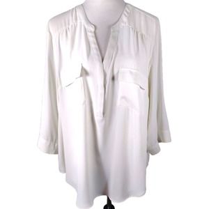 💸$10 🔥Torrid Harper Women's Torrid Size 2 White 3/4 Sleeve V Neck Blouse